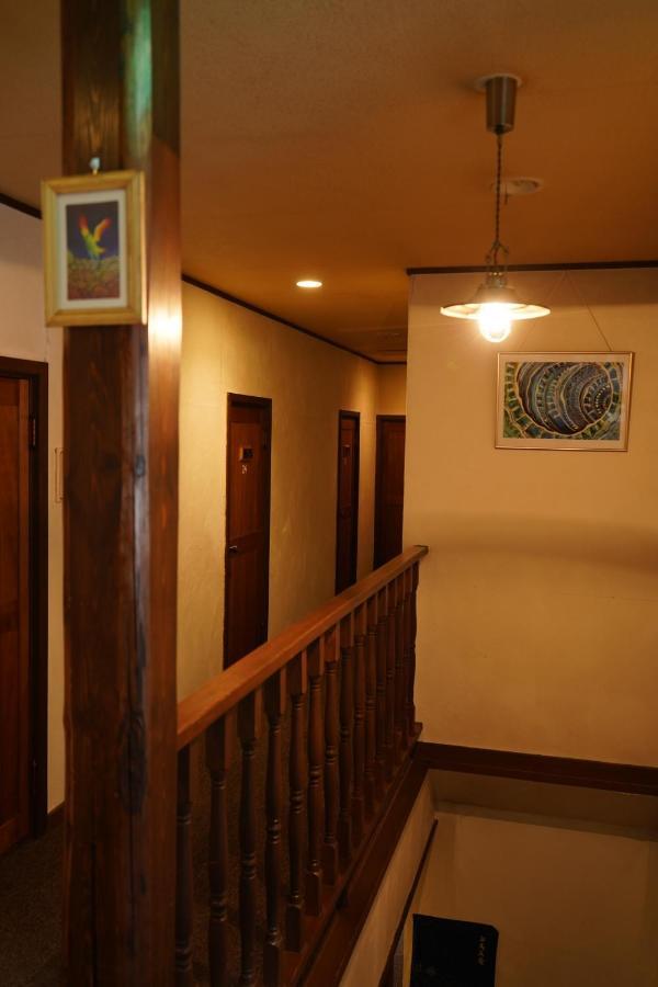 Guest House Wind Inn Hakuba Eksteriør billede